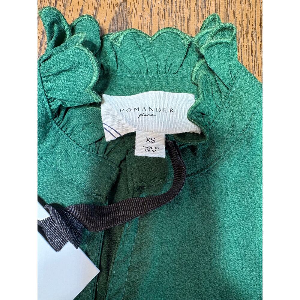 Tuckernuck Pomander Place Selena Hunter Green Blouse Size XS - Picture 9 of 12